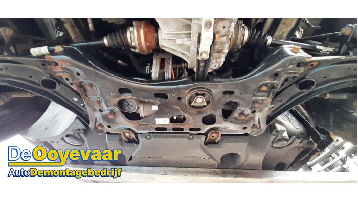 Gebruikte Subframe Volkswagen Golf VII (AUA) e-Golf Prijs € 39,99 Margeregeling aangeboden door Autodemontagebedrijf De Ooyevaar