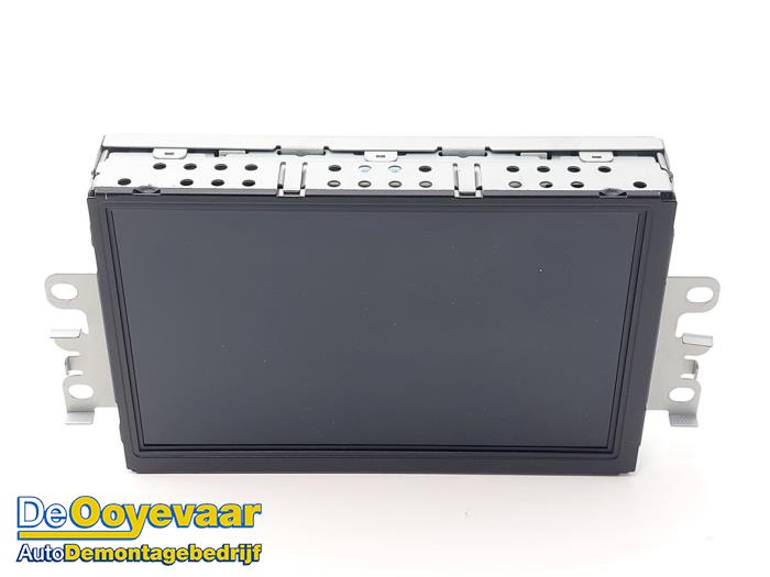 Gebruikte Display Multi Media regelunit Volvo V40 (MV) 1.5 T2 16V Geartronic Prijs € 49,99 Margeregeling aangeboden door Autodemontagebedrijf De Ooyevaar