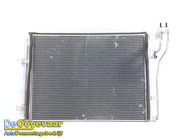 Gebruikte Airco Condensor Kia Stonic (YB) 1.0i T-GDi 12V Eco-Dynamics+ Prijs € 59,99 Margeregeling aangeboden door Autodemontagebedrijf De Ooyevaar