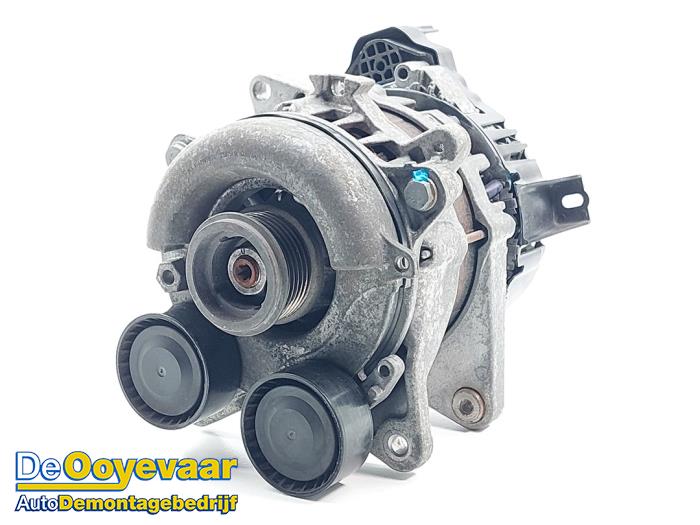 Gebruikte Dynamo Nissan Qashqai (J12) 1.3 DIG-T MHEV 16V Prijs € 84,99 Margeregeling aangeboden door Autodemontagebedrijf De Ooyevaar