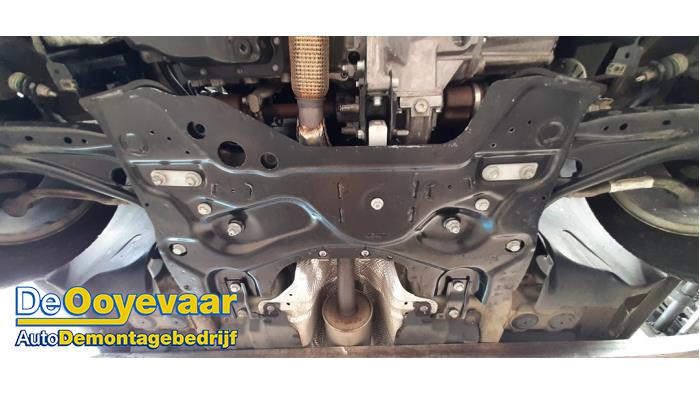 Gebruikte Subframe Peugeot 308 (L3/L8/LB/LH/LP) 1.2 12V e-THP PureTech 110 Prijs € 124,99 Margeregeling aangeboden door Autodemontagebedrijf De Ooyevaar