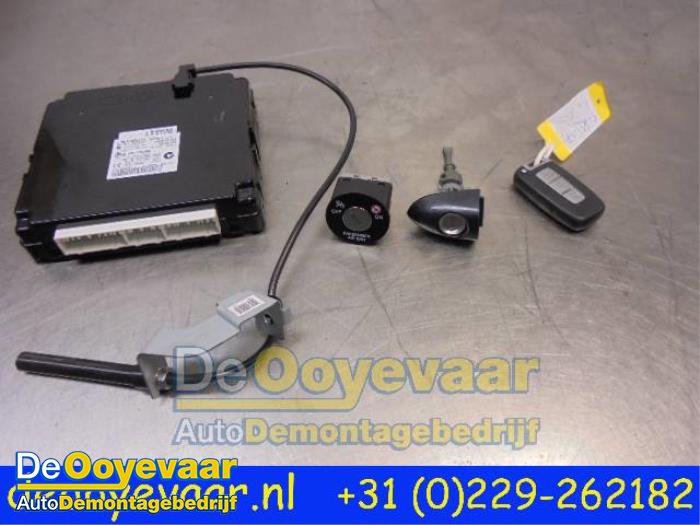 Gebruikte Smart entry computer Kia Rio III (UB) 1.2 CVVT 16V Prijs € 39,99 Margeregeling aangeboden door Autodemontagebedrijf De Ooyevaar