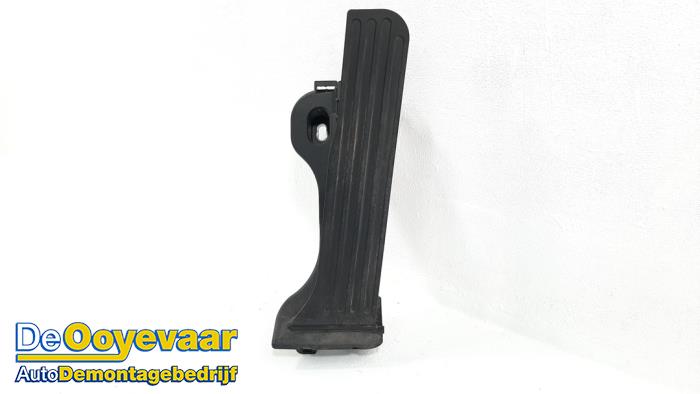 Gaspedaalpositie Sensor van een Volkswagen Scirocco (137/13AD) 1.4 TSI 122 16V 2010