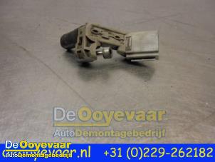 Gebruikte Krukas sensor Volkswagen Golf VI Variant (AJ5/1KA) 1.6 TDI 16V 105 Prijs € 9,99 Margeregeling aangeboden door Autodemontagebedrijf De Ooyevaar