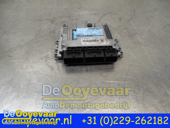 Gebruikte Computer Motormanagement Renault Scénic IV (RFAJ) 1.6 Energy dCi 130 Prijs € 49,99 Margeregeling aangeboden door Autodemontagebedrijf De Ooyevaar