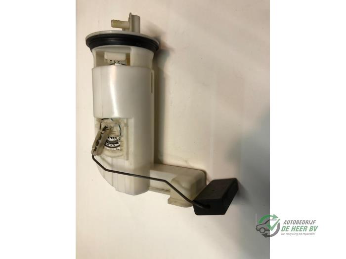 Gebruikte Brandstofpomp Elektrisch Citroen Saxo 1.5 D Prijs € 35,00 Margeregeling aangeboden door Autobedrijf de Heer B.V.