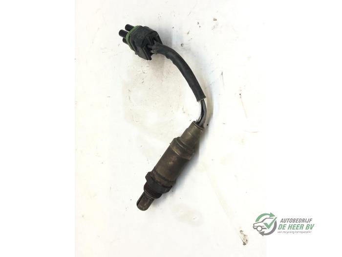 Gebruikte Lambda Sonde Renault Megane Scénic (JA) 2.0 RT Prijs € 22,00 Margeregeling aangeboden door Autobedrijf de Heer B.V.