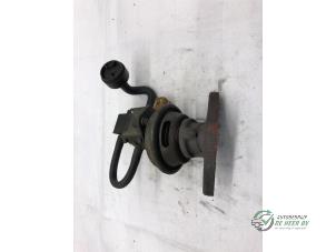 Gebruikte EGR Klep Opel Vectra Prijs € 22,00 Margeregeling aangeboden door Autobedrijf de Heer B.V.