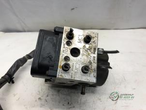 Gebruikte ABS Pomp Nissan Almera (N15) 1.4 LX,GX,S 16V Prijs € 45,00 Margeregeling aangeboden door Autobedrijf de Heer B.V.