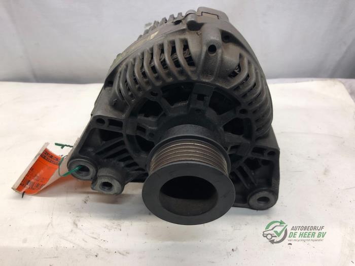 Dynamo BMW 5 serie Touring (E34), 1991 / 1997 518i, Combi/o, Benzine, 1.796cc, 85kW (116pk), RWD, M43B18; 184E2, 1994-05 / 1996-07, HG11 (Gebruikt)