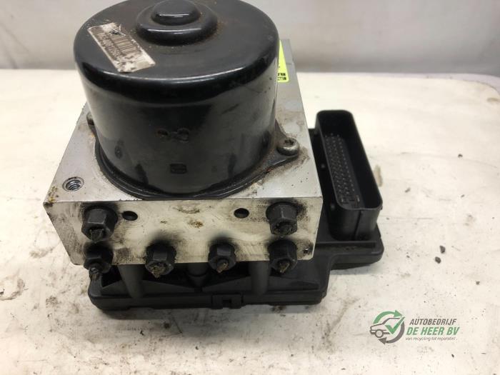 Gebruikte ABS Pomp Seat Ibiza II Facelift (6K1) 1.8 Turbo 20V Cupra Prijs € 50,00 Margeregeling aangeboden door Autobedrijf de Heer B.V.