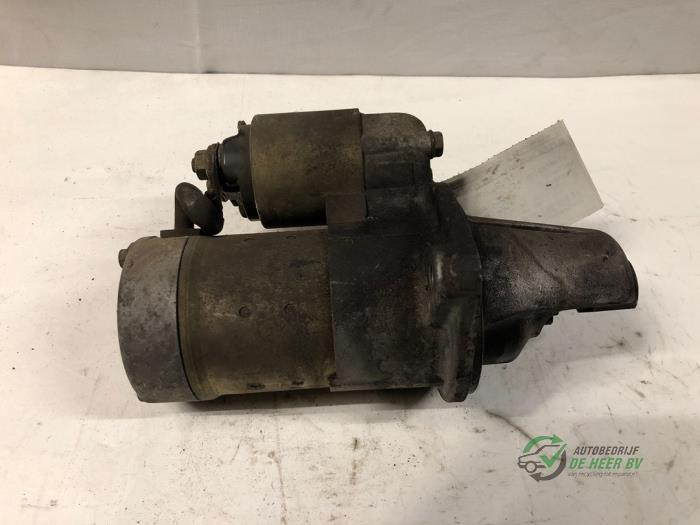 Gebruikte Startmotor Nissan Primera Wagon (W10) 2.0i 16V SPi Kat. Prijs € 35,00 Margeregeling aangeboden door Autobedrijf de Heer B.V.