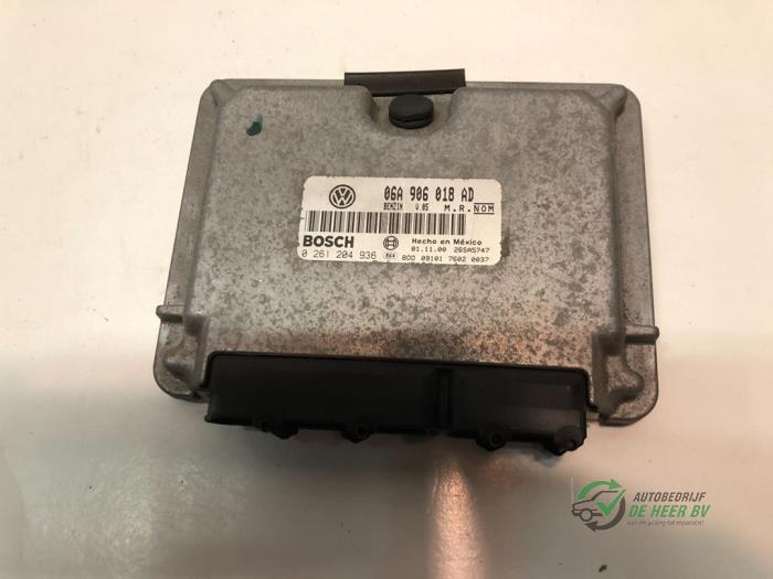 Gebruikte Boordcomputer Volkswagen New Beetle (9C1/9G1) 2.0 Prijs € 75,00 Margeregeling aangeboden door Autobedrijf de Heer B.V.