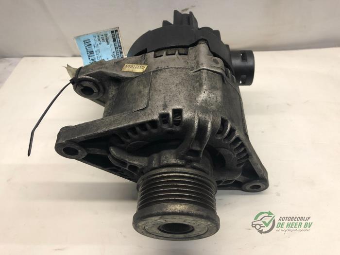 Gebruikte Alternator Fiat Punto II (188) 1.9 JTD 80 ELX 3-Drs. Prijs € 45,00 Margeregeling aangeboden door Autobedrijf de Heer B.V.