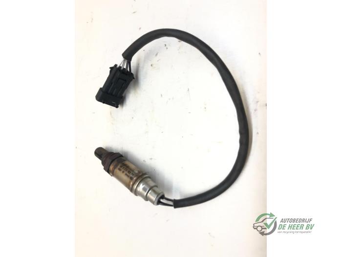 Gebruikte Lambda Sonde Peugeot 106 II 1.1 XN,XR,XT,Accent Prijs € 22,00 Margeregeling aangeboden door Autobedrijf de Heer B.V.