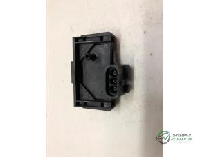 Gebruikte Map Sensor (inlaatspruitstuk) Daewoo Espero 1.8 CD Prijs € 15,00 Margeregeling aangeboden door Autobedrijf de Heer B.V.