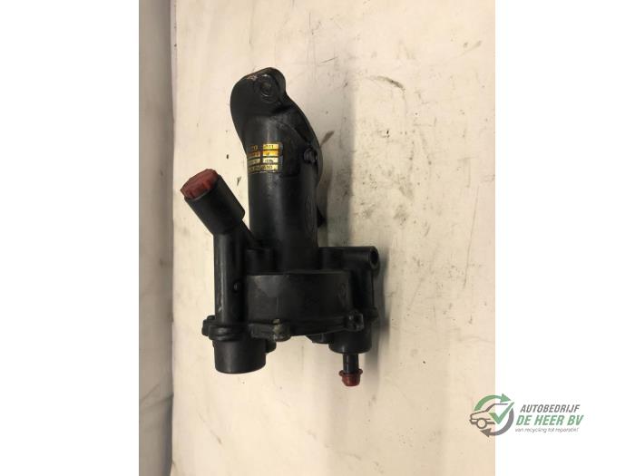 Gebruikte Vacuumpomp Rembekrachtiging Ford Mondeo I Wagon 1.8 TD Prijs € 45,00 Margeregeling aangeboden door Autobedrijf de Heer B.V.