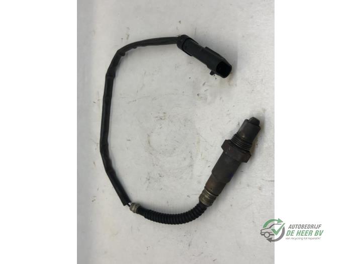Gebruikte Lambda Sonde Renault Clio II (BB/CB) 1.2 Prijs € 25,00 Margeregeling aangeboden door Autobedrijf de Heer B.V.