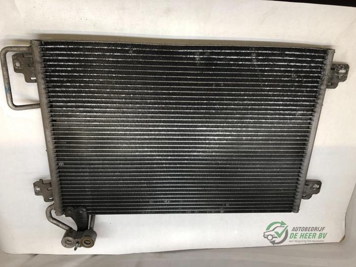 Gebruikte Airco Condensor Renault Scénic I (JA) 1.6 16V Prijs € 35,00 Margeregeling aangeboden door Autobedrijf de Heer B.V.