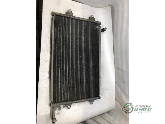 Gebruikte Airco Condensor Volkswagen Golf III (1H1) 1.8 GL,GT Syncro Prijs € 32,00 Margeregeling aangeboden door Autobedrijf de Heer B.V.