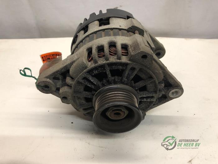 Gebruikte Dynamo Daewoo Lanos (TA/TF08/48/86) 1.5 Prijs € 27,00 Margeregeling aangeboden door Autobedrijf de Heer B.V.