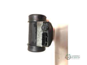 Gebruikte Luchtmassameter Alfa Romeo 166 2.4 JTD Prijs € 50,00 Margeregeling aangeboden door Autobedrijf de Heer B.V.