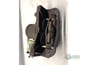 Gebruikte Remklauw (Tang) links-voor Chevrolet Aveo (250) 1.4 16V LS Prijs € 25,00 Margeregeling aangeboden door Autobedrijf de Heer B.V.