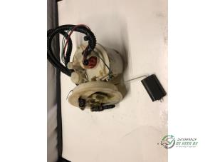 Gebruikte Tank element Pomp Ford Mondeo III Wagon Prijs € 50,00 Margeregeling aangeboden door Autobedrijf de Heer B.V.