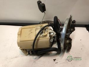 Gebruikte Tank element Pomp Opel Corsa Prijs € 35,00 Margeregeling aangeboden door Autobedrijf de Heer B.V.