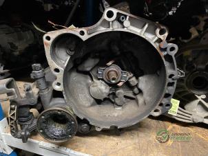 Gebruikte Versnellingsbak Volkswagen Polo Prijs € 150,00 Margeregeling aangeboden door Autobedrijf de Heer B.V.