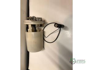 Gebruikte Tank element Pomp Renault Twingo Prijs € 35,00 Margeregeling aangeboden door Autobedrijf de Heer B.V.