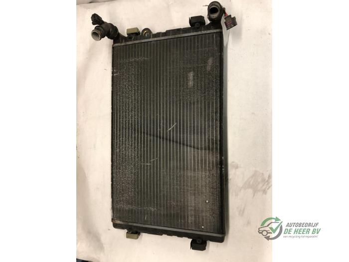 Gebruikte Radiateur Volkswagen Bora Prijs € 35,00 Margeregeling aangeboden door Autobedrijf de Heer B.V.