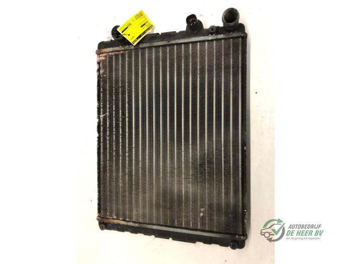 Gebruikte Radiateur Seat Arosa (6H1) Prijs € 35,00 Margeregeling aangeboden door Autobedrijf de Heer B.V.