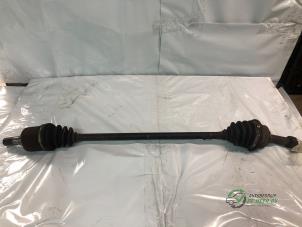 Gebruikte Homokineetas rechts-voor Suzuki Alto (SH410) 1.0 GA,GL Prijs € 50,00 Margeregeling aangeboden door Autobedrijf de Heer B.V.