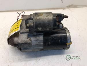 Gebruikte Startmotor Peugeot 206 (2A/C/H/J/S) 1.4 HDi Prijs € 35,00 Margeregeling aangeboden door Autobedrijf de Heer B.V.