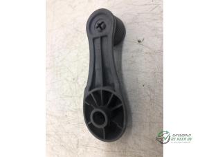 Gebruikte Raamslinger Chevrolet Matiz 0.8 S,SE Prijs € 10,00 Margeregeling aangeboden door Autobedrijf de Heer B.V.