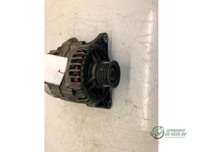 Gebruikte Dynamo Skoda Fabia (6Y2) 1.4i Prijs € 30,00 Margeregeling aangeboden door Autobedrijf de Heer B.V.