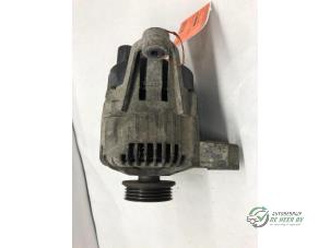 Gebruikte Dynamo Fiat Punto I (176) 75,Selecta 1.2 Fire MPI Prijs € 30,00 Margeregeling aangeboden door Autobedrijf de Heer B.V.