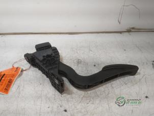 Gebruikte Sensor Gaspedaalpositie Mazda 5 (CR19) 2.0 CiDT 16V Normal Power Prijs € 50,00 Margeregeling aangeboden door Autobedrijf de Heer B.V.