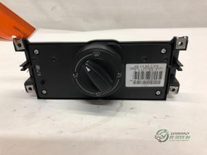 Gebruikte Kachel Bedieningspaneel Seat Ibiza II (6K1) 1.4 Select Prijs € 25,00 Margeregeling aangeboden door Autobedrijf de Heer B.V.