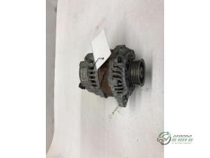 Gebruikte Dynamo Honda Jazz (GE6/GE8/GG/GP) 1.4 VTEC 16V Prijs € 50,00 Margeregeling aangeboden door Autobedrijf de Heer B.V.