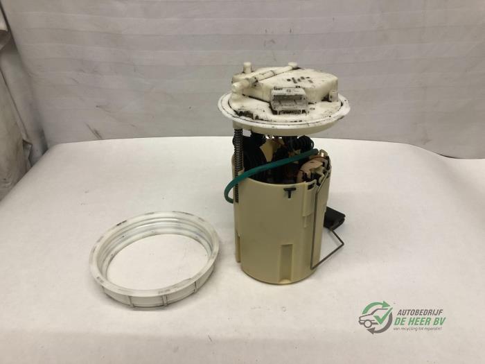 Gebruikte Tank element Pomp Fiat Stilo (192A/B) 2.4 20V Abarth 3-Drs. Prijs € 50,00 Margeregeling aangeboden door Autobedrijf de Heer B.V.