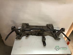 Gebruikte Subframe Volkswagen Golf VI (5K1) 1.6 TDI 16V Prijs € 100,00 Margeregeling aangeboden door Autobedrijf de Heer B.V.