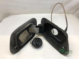 Gebruikte Tank Klep Volkswagen Golf VII (AUA) 1.4 TSI 16V Prijs € 35,00 Margeregeling aangeboden door Autobedrijf de Heer B.V.