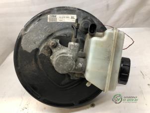 Gebruikte Rembol Opel Astra H GTC (L08) 1.8 16V Prijs € 65,00 Margeregeling aangeboden door Autobedrijf de Heer B.V.