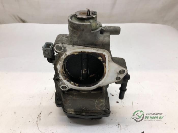 Gebruikte Gasklephuis Citroen C5 I Break (DE) 1.8 16V Prijs € 50,00 Margeregeling aangeboden door Autobedrijf de Heer B.V.