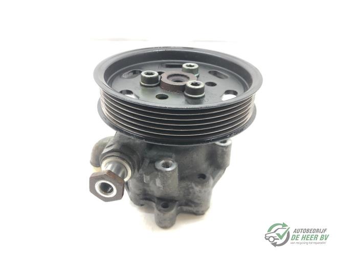 Gebruikte Servopomp Seat Leon (1M1) 1.6 Prijs € 50,00 Margeregeling aangeboden door Autobedrijf de Heer B.V.