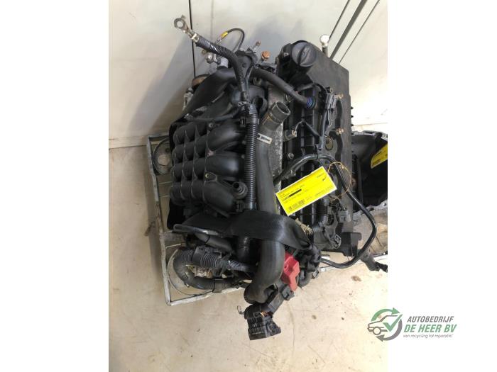 Gebruikte Motor Mitsubishi Colt (Z2/Z3) 1.5 16V Prijs € 650,00 Margeregeling aangeboden door Autobedrijf de Heer B.V.