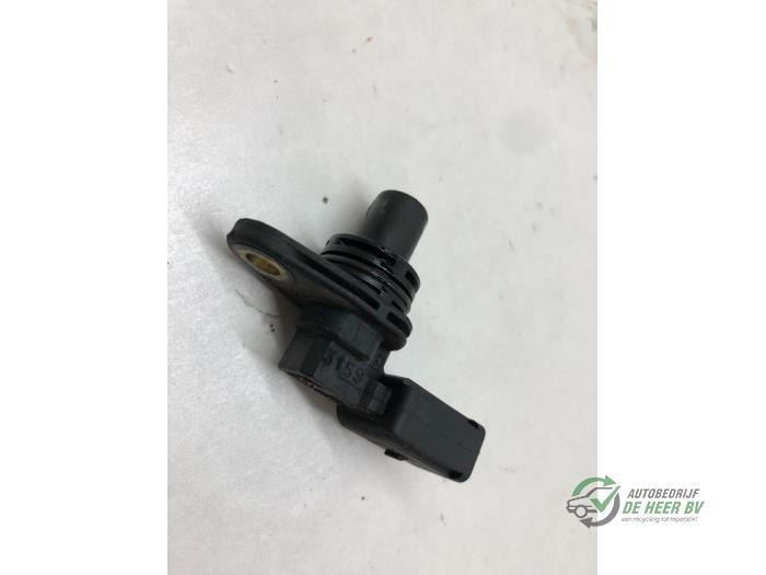 Gebruikte Nokkenas Sensor Volkswagen Polo III (6N2) 1.4 16V 75 Prijs € 20,00 Margeregeling aangeboden door Autobedrijf de Heer B.V.