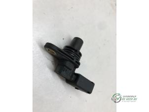 Gebruikte Sensor Nokkenas Volkswagen Polo III (6N2) 1.4 16V 75 Prijs € 20,00 Margeregeling aangeboden door Autobedrijf de Heer B.V.